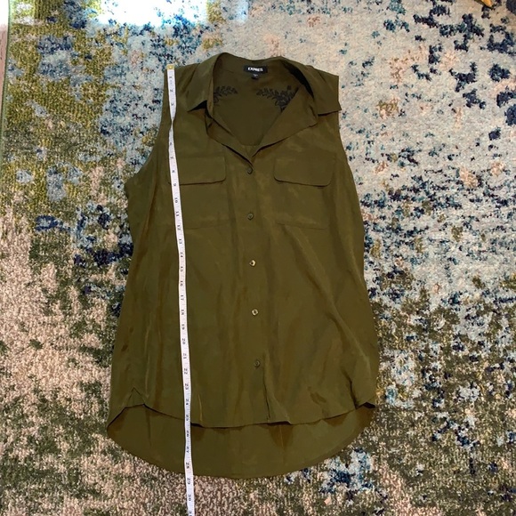 Express Women's Small Olive Green Button Down Sleeveless Shirt Black Embroidery - Picture 7 of 7
